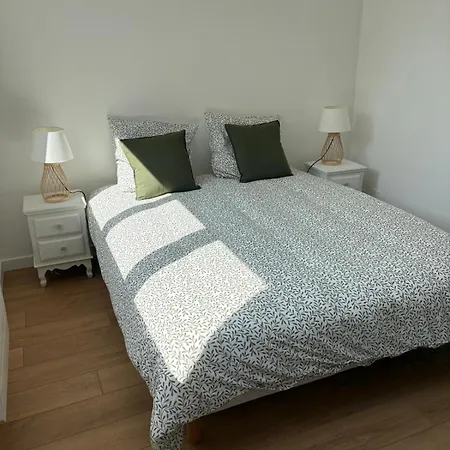 Appartement Vue Sur D'olonne - 6 Personnes *